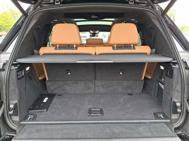 2024 BMW X7 xDrive40i Sports Activity Vehicle