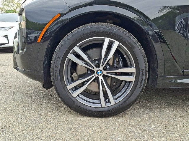 2024 BMW X7 xDrive40i Sports Activity Vehicle