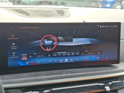 2026 BMW X7 xDrive40i Sports Activity Vehicle