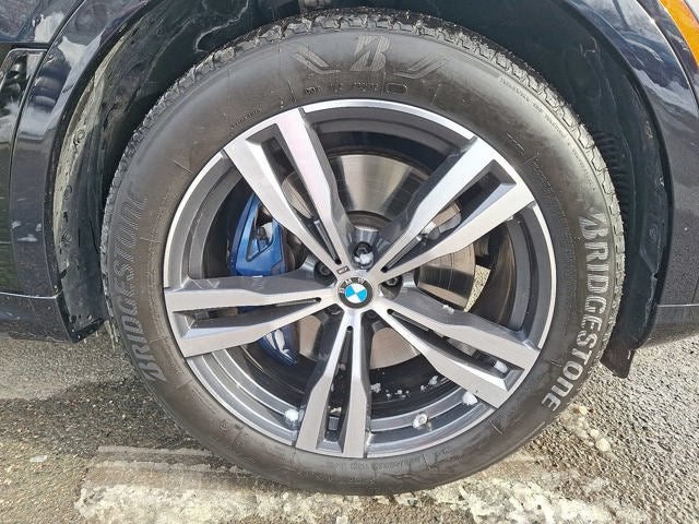 2026 BMW X7 xDrive40i Sports Activity Vehicle