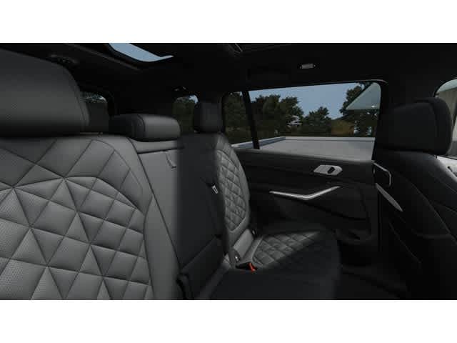 2026 BMW X7 xDrive40i Sports Activity Vehicle