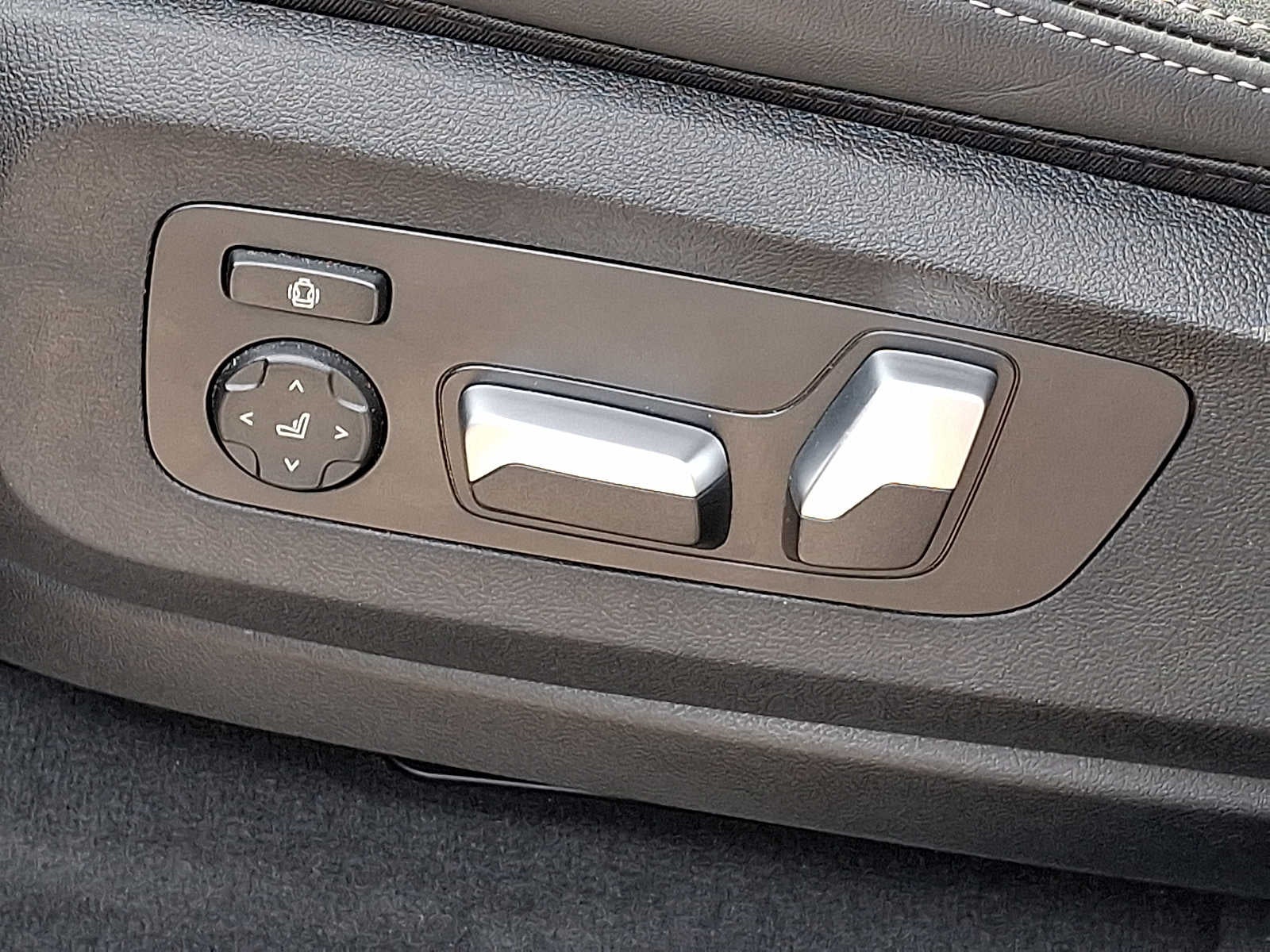 2024 BMW X5 40i - Photo 11