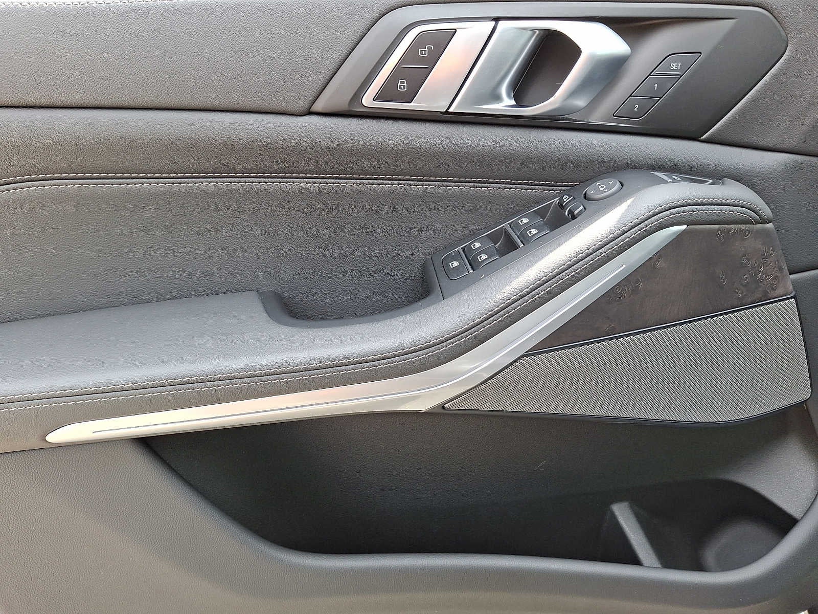 2024 BMW X5 40i - Photo 9