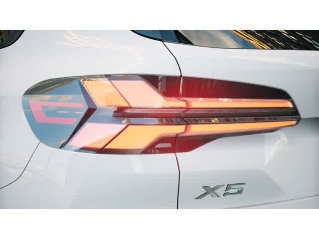 2026 BMW X5 xDrive40i Sports Activity Vehicle