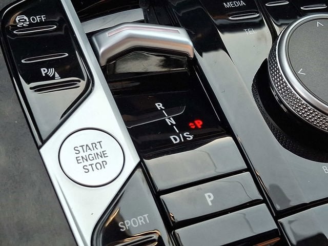 2025 BMW X5 xDrive40i Sports Activity Vehicle