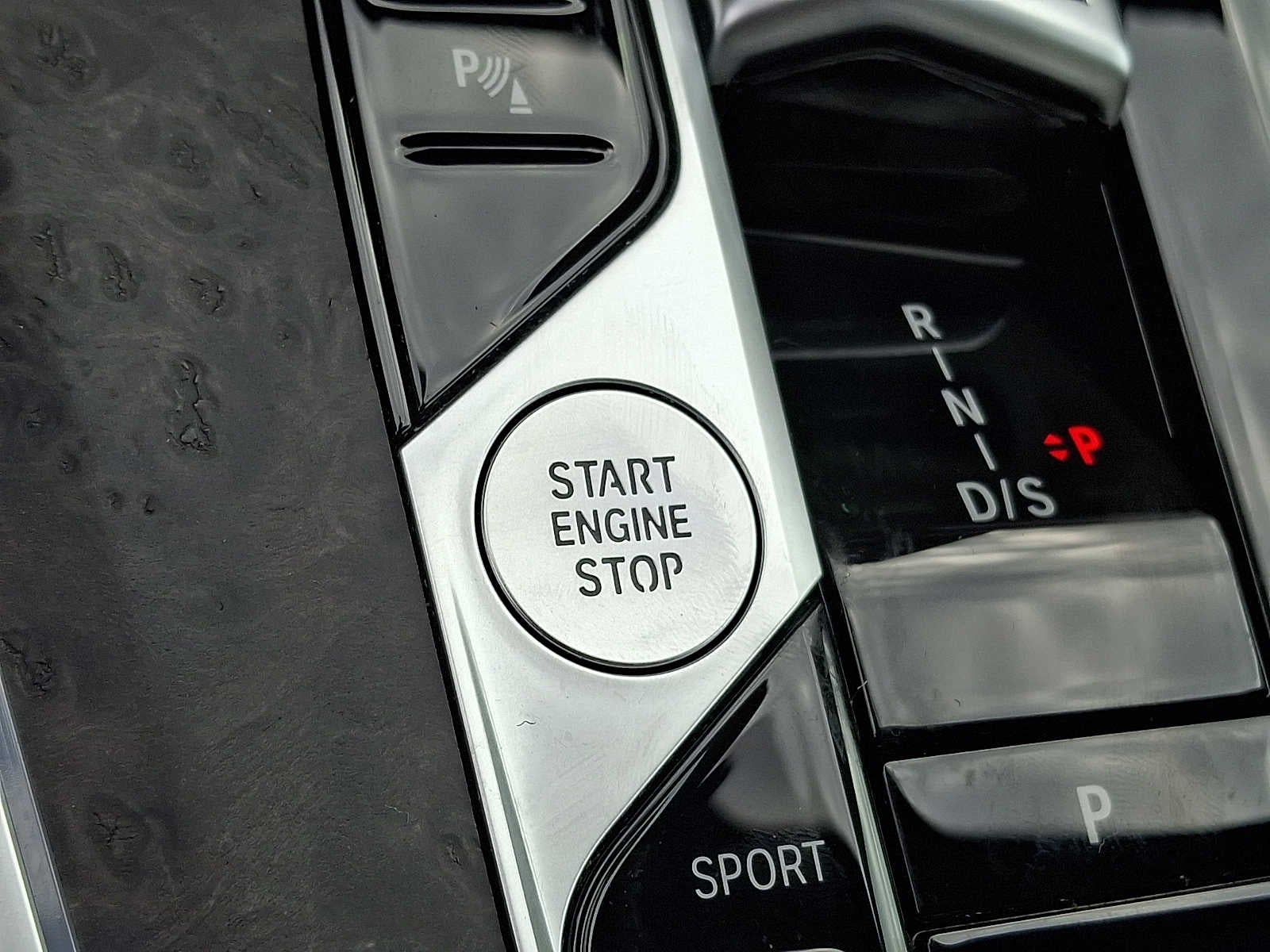 2025 BMW X5 xDrive40i Sports Activity Vehicle