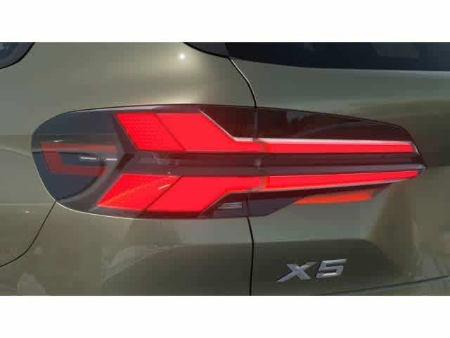2026 BMW X5 xDrive40i Sports Activity Vehicle
