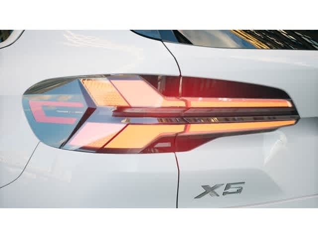 2026 BMW X5 xDrive40i Sports Activity Vehicle