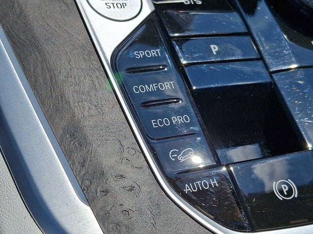 2025 BMW X5 xDrive40i Sports Activity Vehicle