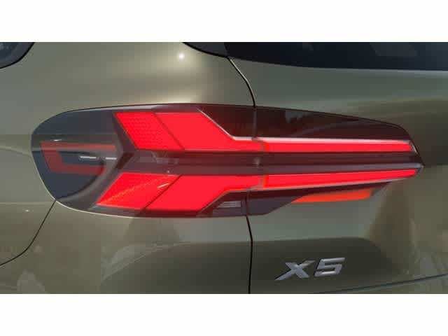 2026 BMW X5 xDrive40i Sports Activity Vehicle