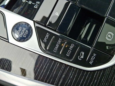 2025 BMW X7 M60i Sports Activity Vehicle