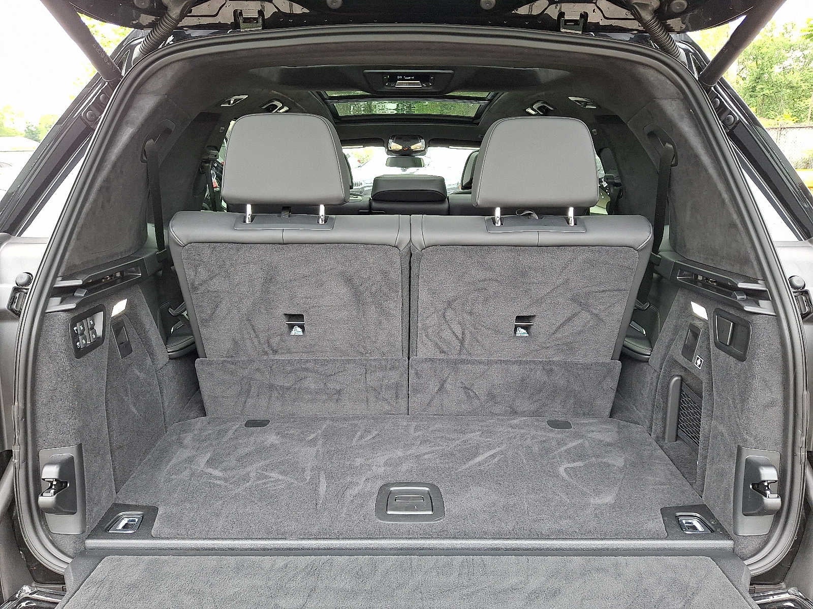 2025 BMW X7 M60i Sports Activity Vehicle