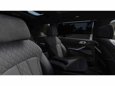 2026 BMW X7 M60i Sports Activity Vehicle