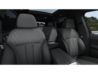 2027 BMW X7 M60i Sports Activity Vehicle