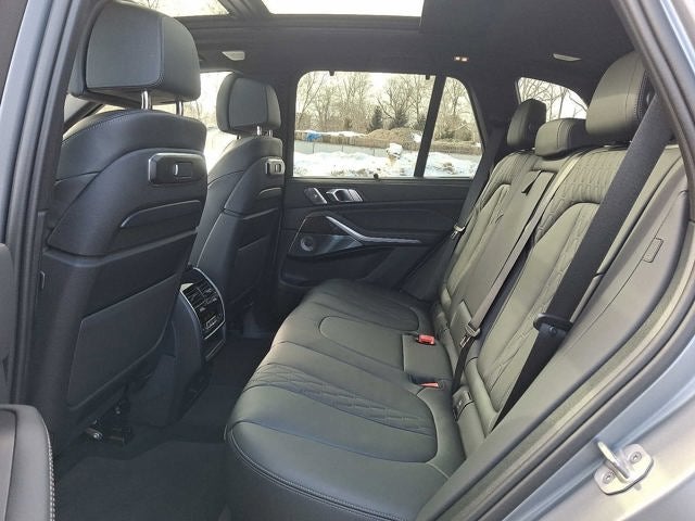 2025 BMW X5 M60i Sports Activity Vehicle