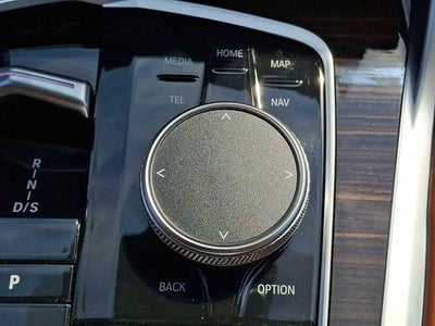 2025 BMW X6 xDrive40i Sports Activity Coupe