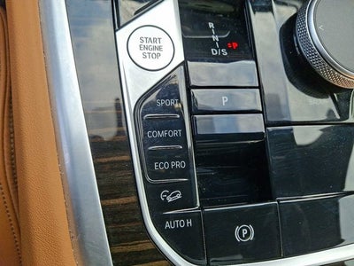 2025 BMW X6 xDrive40i Sports Activity Coupe