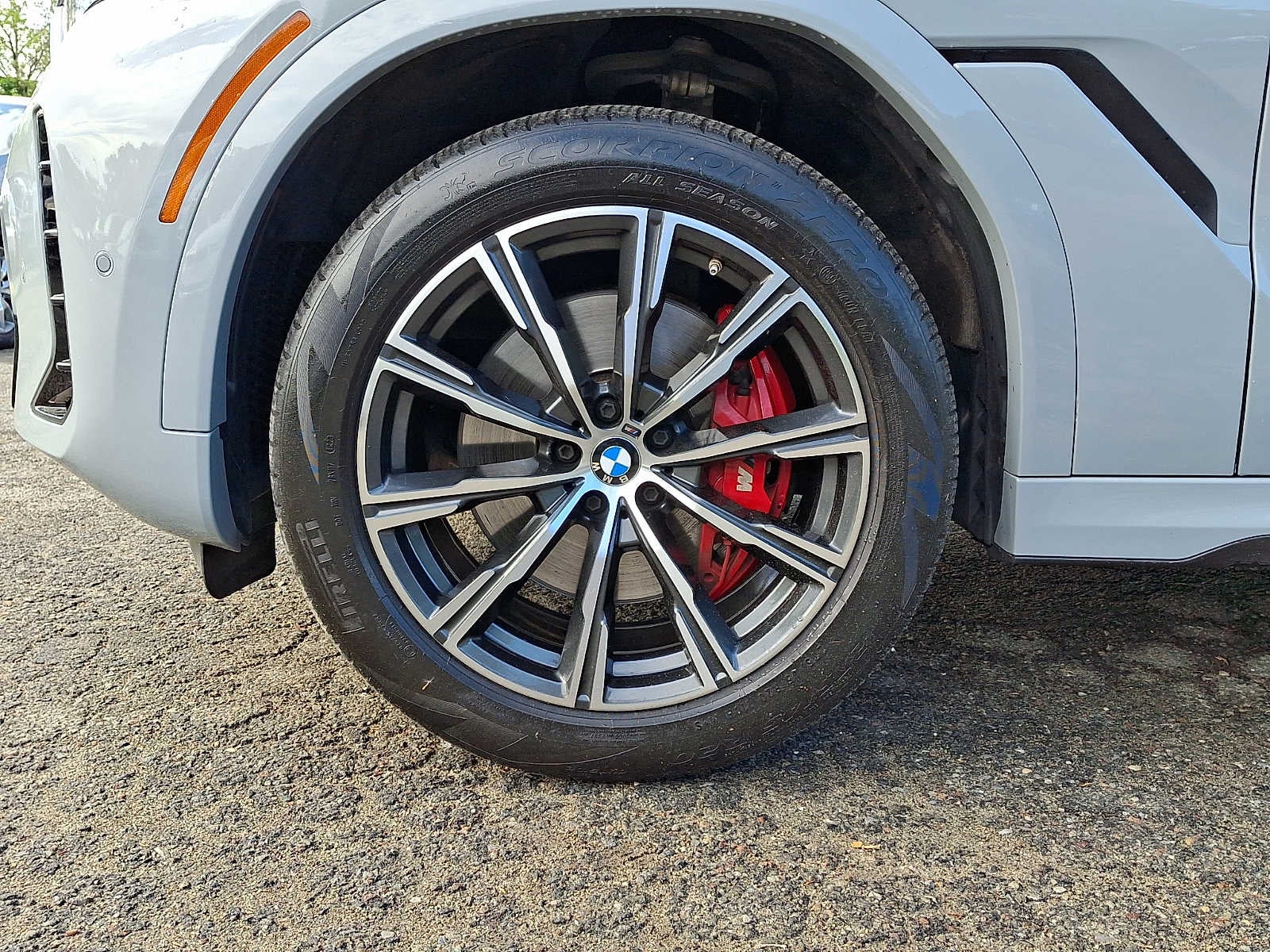 2024 BMW X6 xDrive40i Sports Activity Coupe