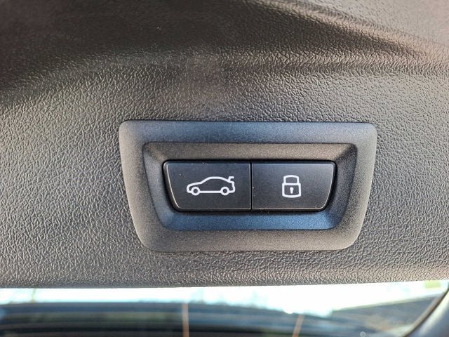 2025 BMW X5 xDrive50e Plug-In Hybrid