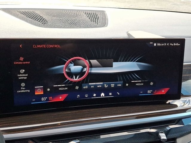 2025 BMW X5 xDrive50e Plug-In Hybrid