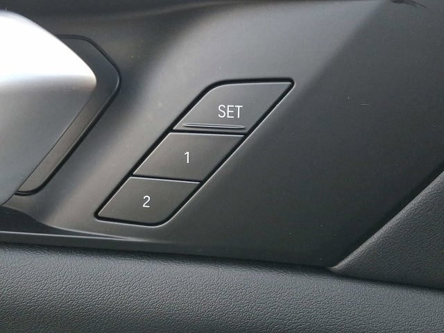 2025 BMW X5 xDrive50e Plug-In Hybrid