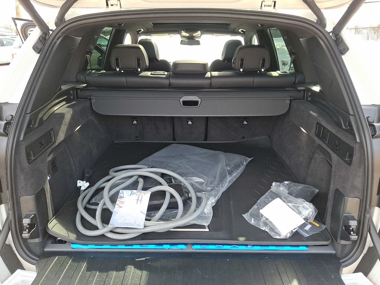 2025 BMW X5 xDrive50e Plug-In Hybrid