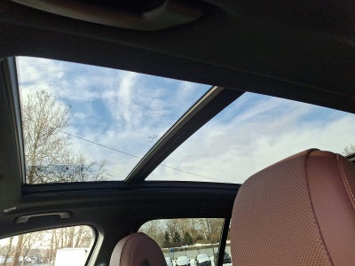 2025 BMW X5 xDrive50e Plug-In Hybrid