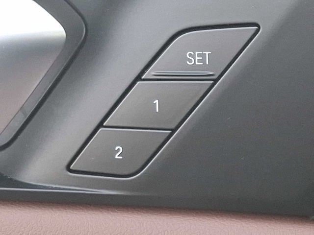 2025 BMW X5 xDrive50e Plug-In Hybrid