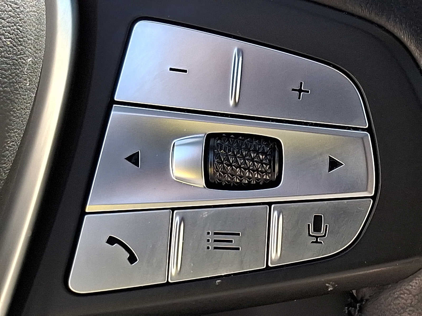 2023 BMW X3 30i - Photo 24
