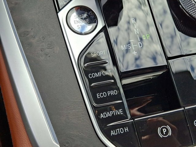 2022 BMW X7 xDrive40i Sports Activity Vehicle