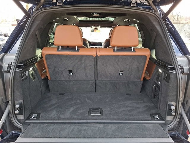 2022 BMW X7 xDrive40i Sports Activity Vehicle