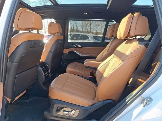 2022 BMW X7 xDrive40i Sports Activity Vehicle