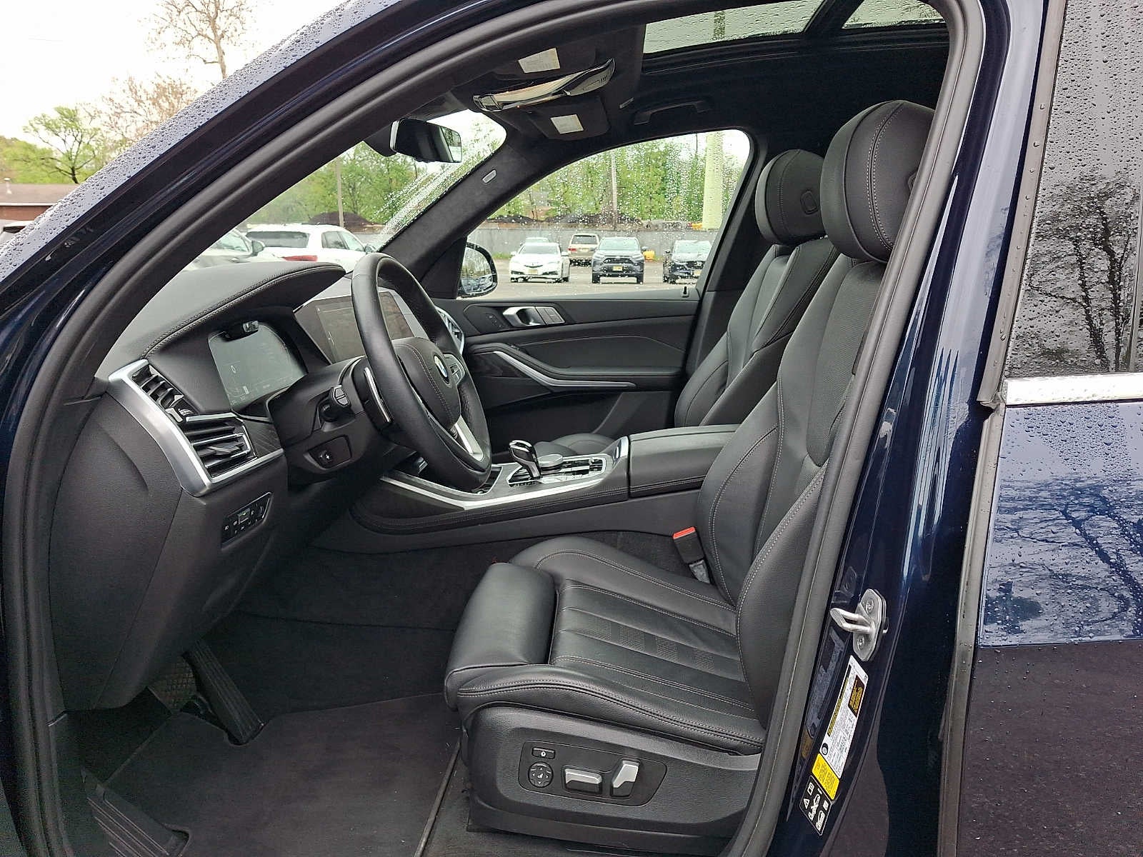 2022 BMW X7 xDrive40i Sports Activity Vehicle