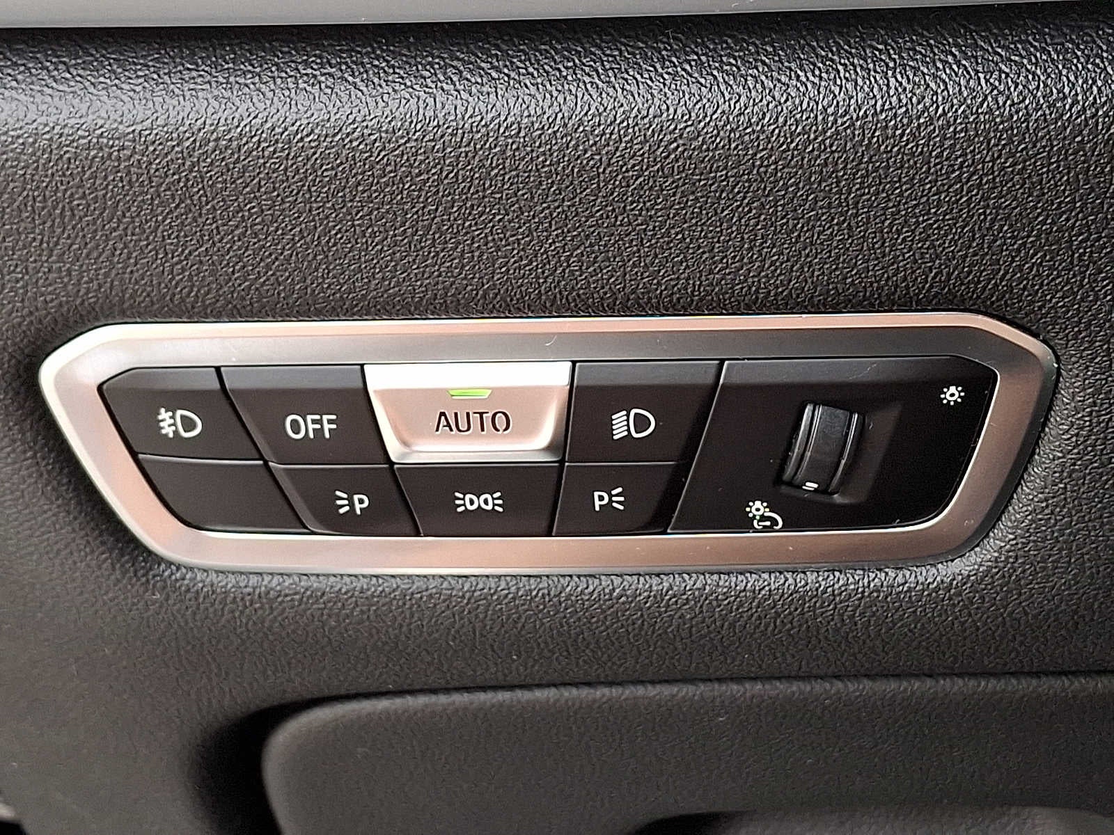 2020 BMW X7 40i - Photo 26