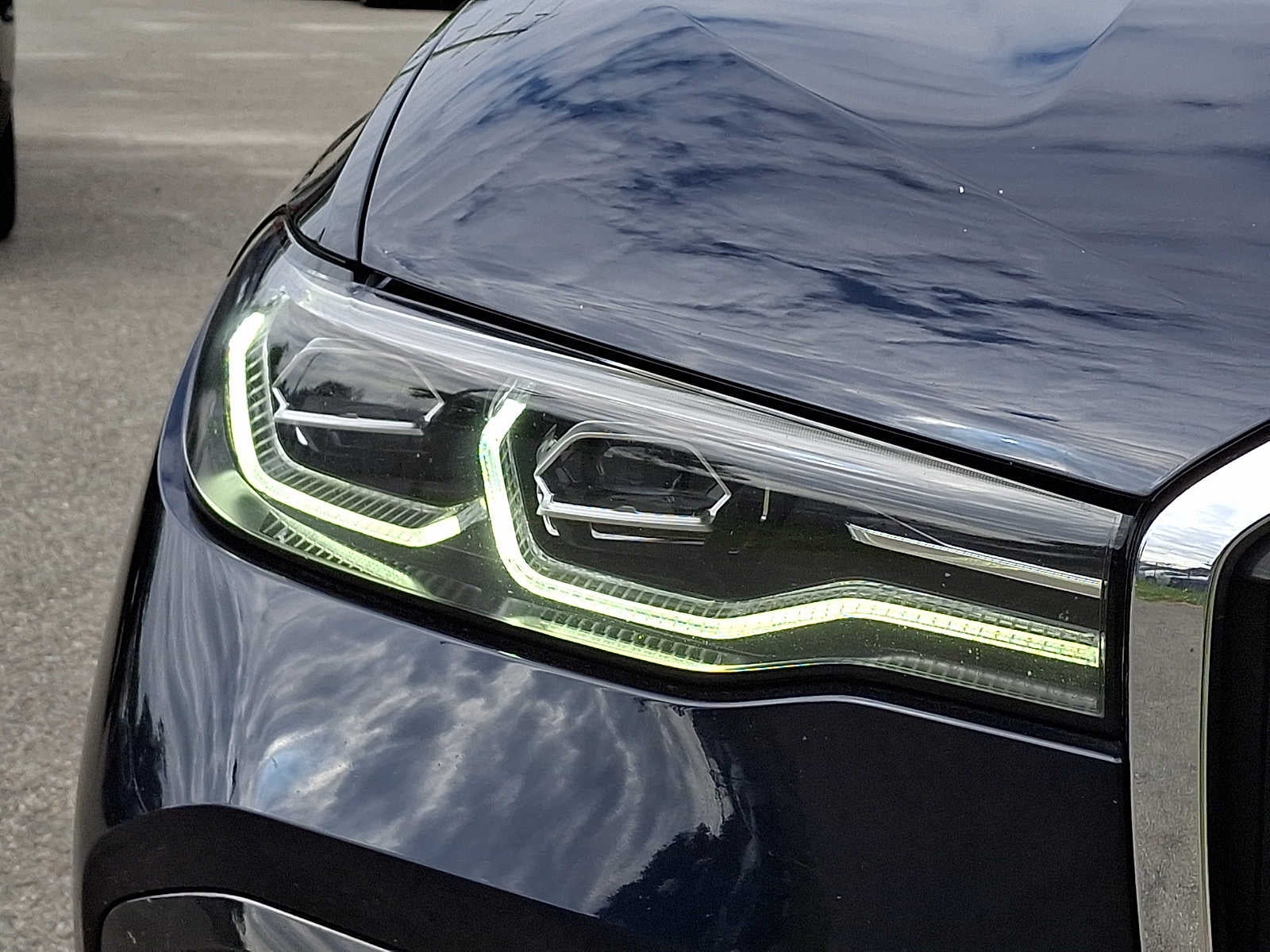 2020 BMW X7 40i - Photo 9