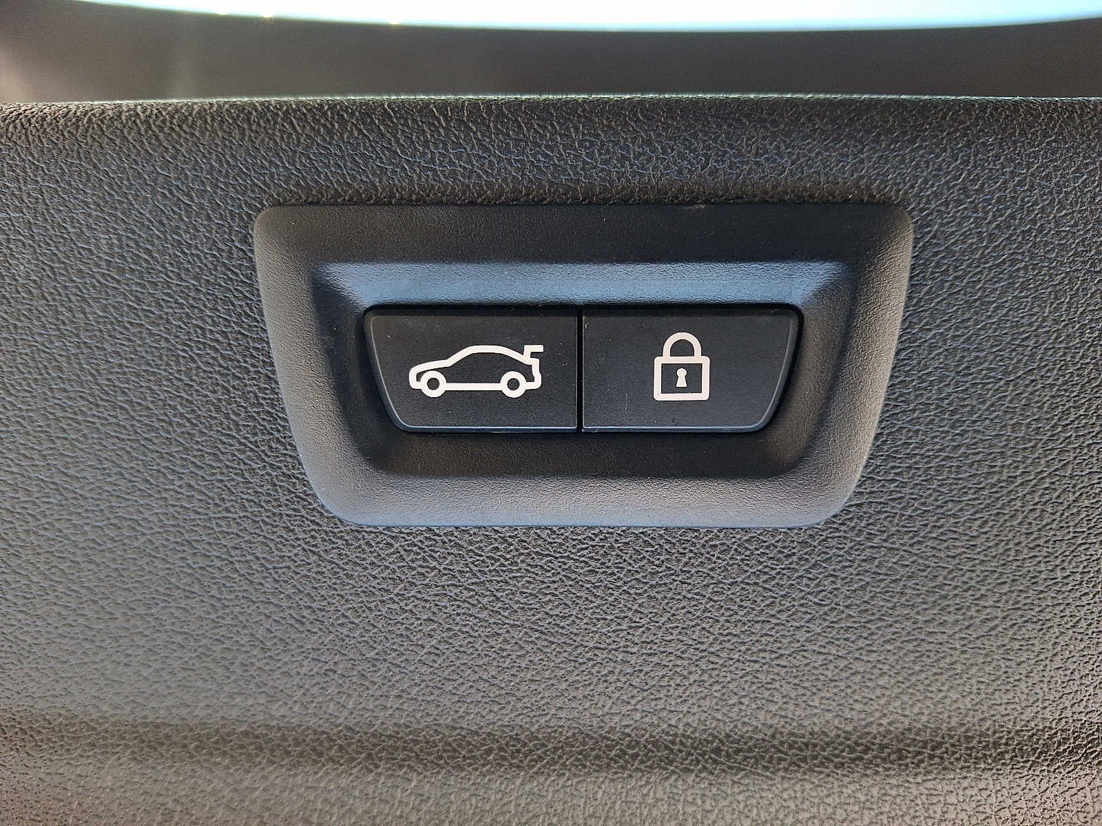 2023 BMW X6 xDrive40i Sports Activity Coupe