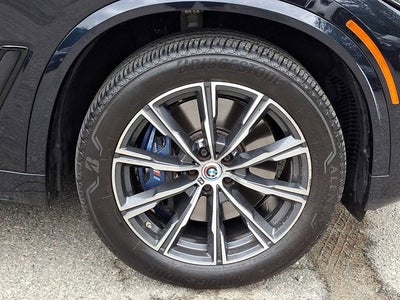 2023 BMW X5 M50i Sports Activity Vehicle