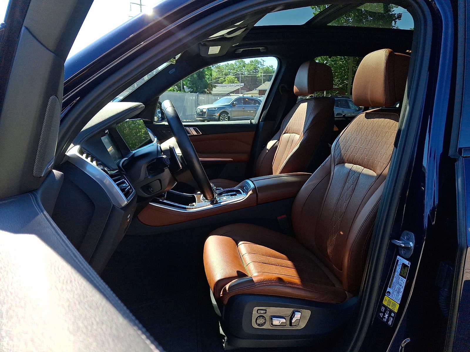 2023 BMW X5 M50i Sports Activity Vehicle