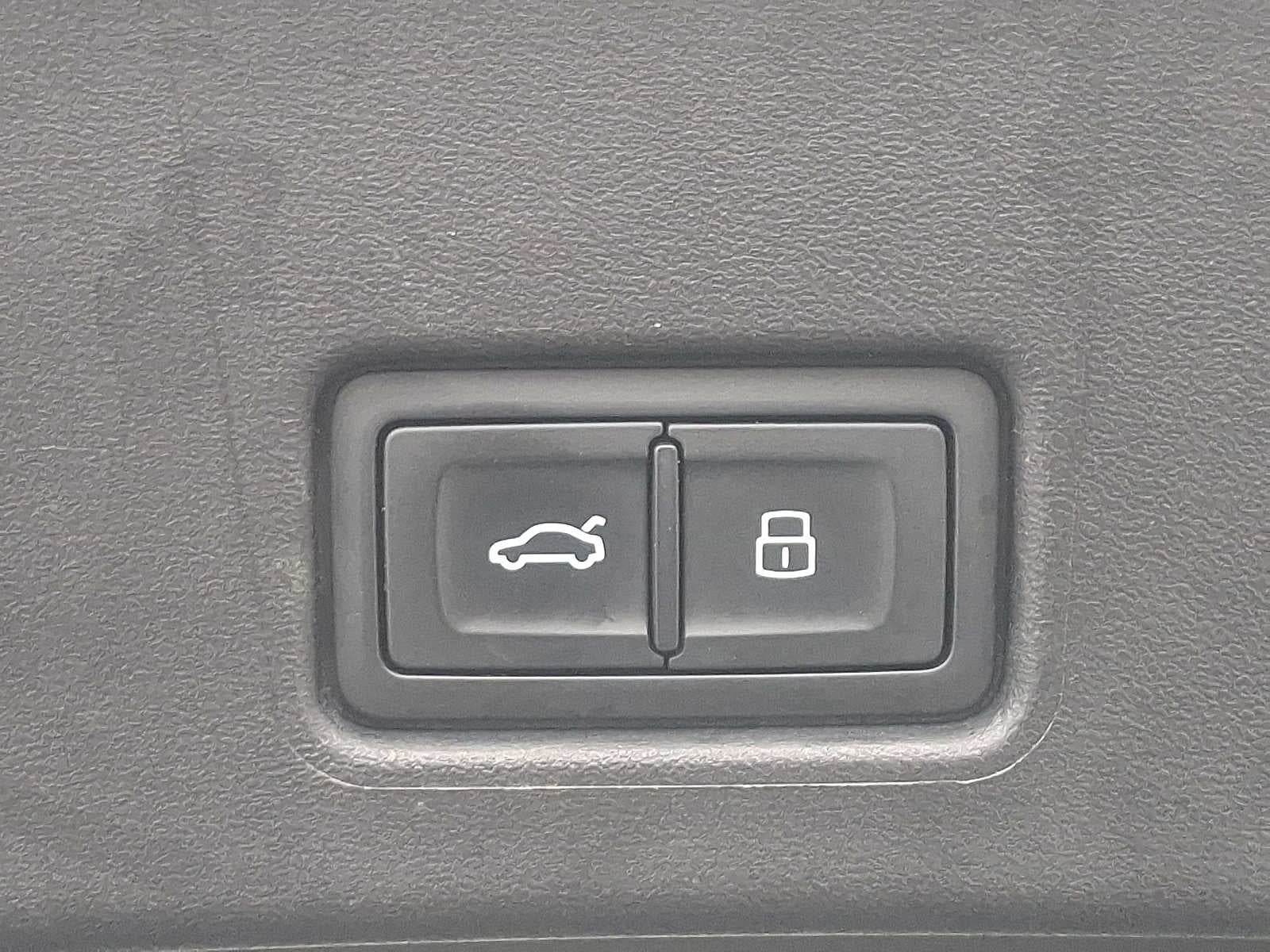 2022 Audi Q4 e-tron Sportback Premium Plus 50 quattro