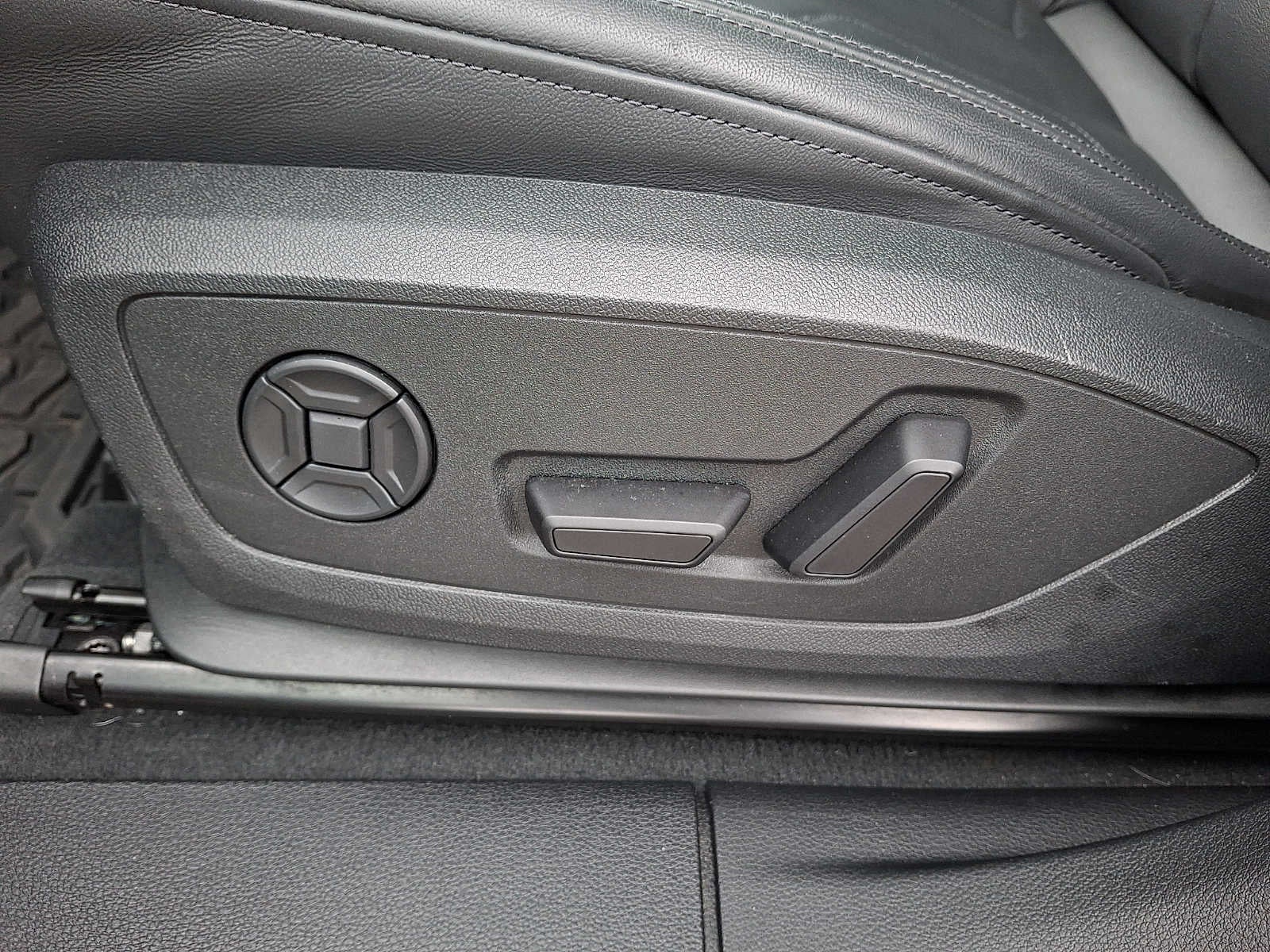 2024 Audi Q3 S line Premium Plus 45 TFSI quattro