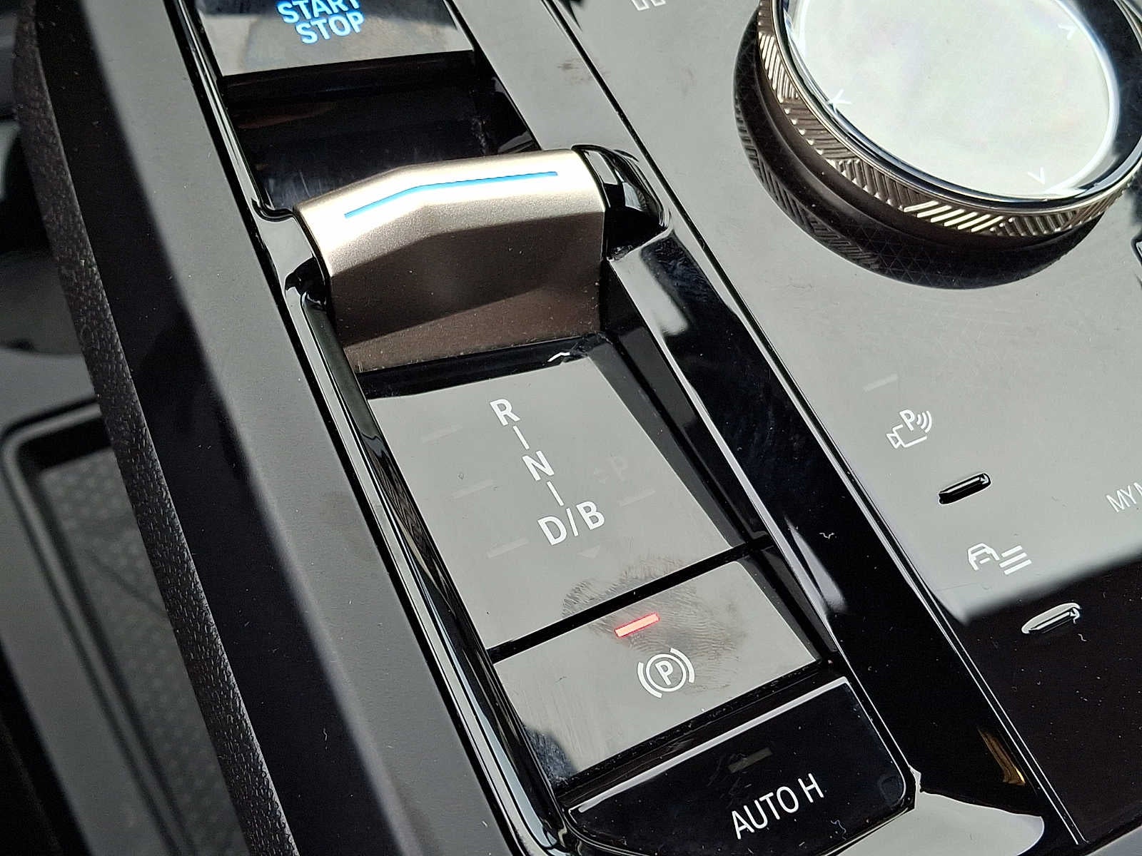 2024 BMW iX Base - Photo 12