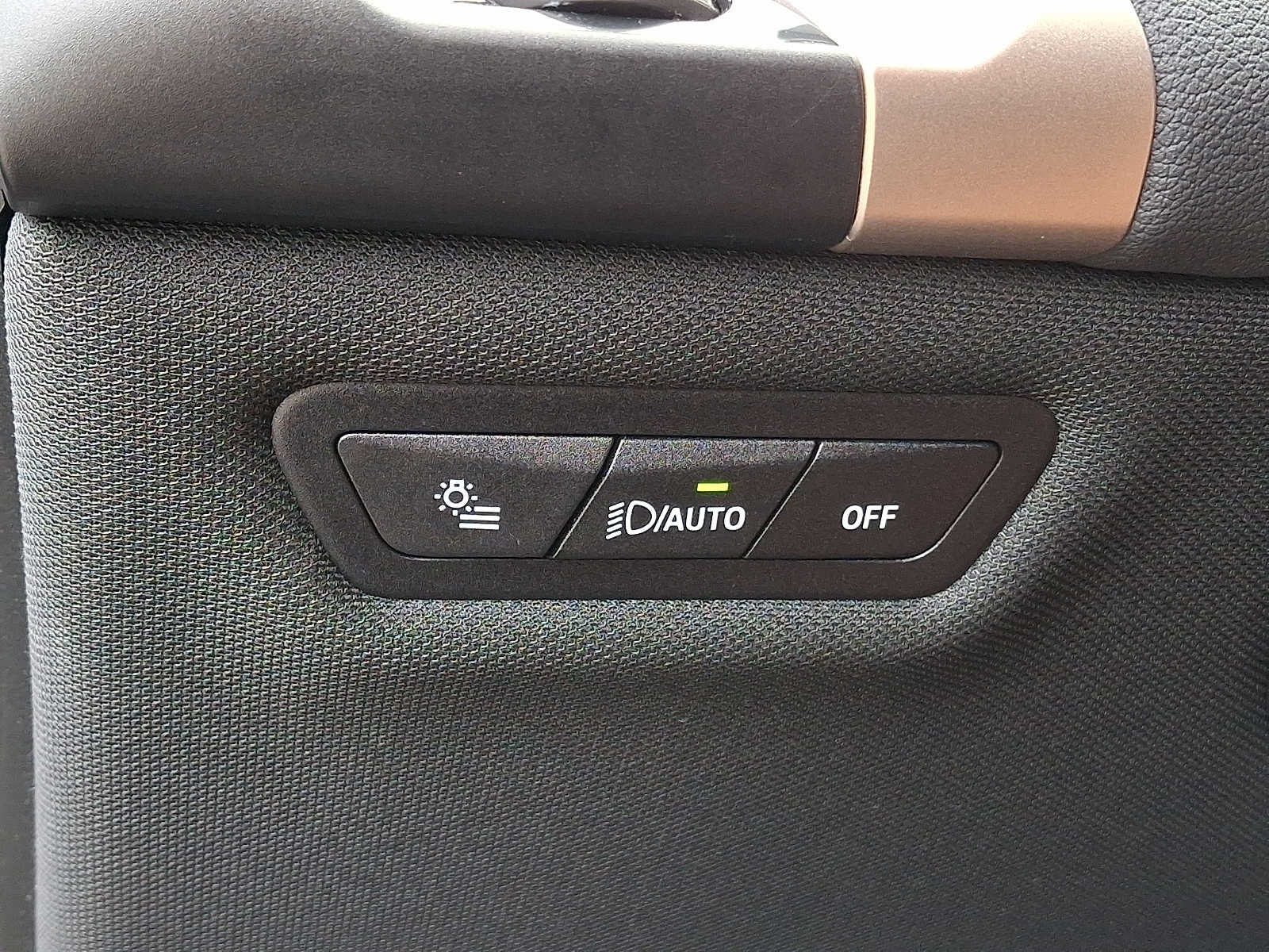 2024 BMW iX Base - Photo 23