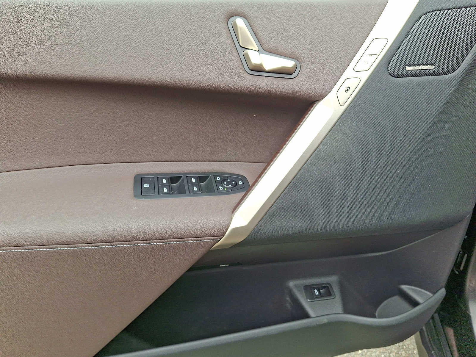 2024 BMW iX Base - Photo 9