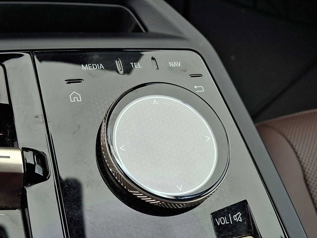 2024 BMW iX Base - Photo 50