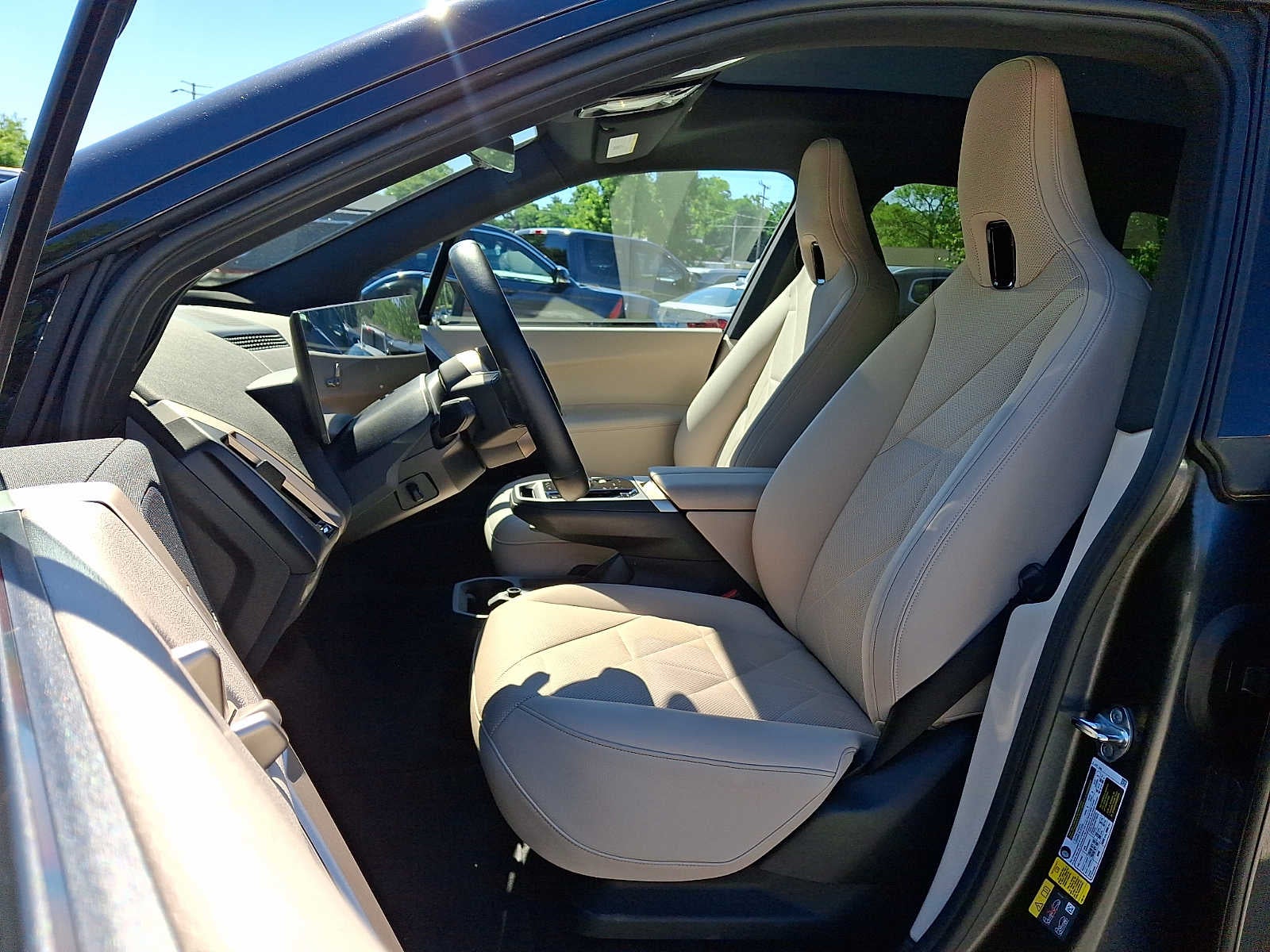 2024 BMW iX Base - Photo 14