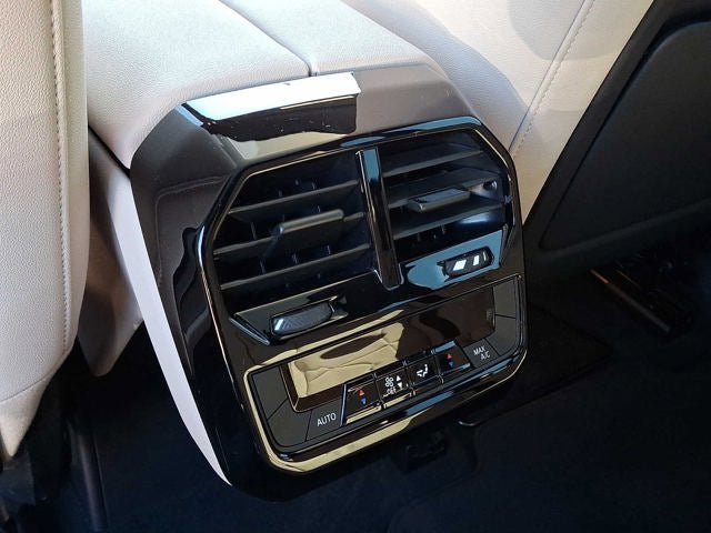2024 BMW iX Base - Photo 41