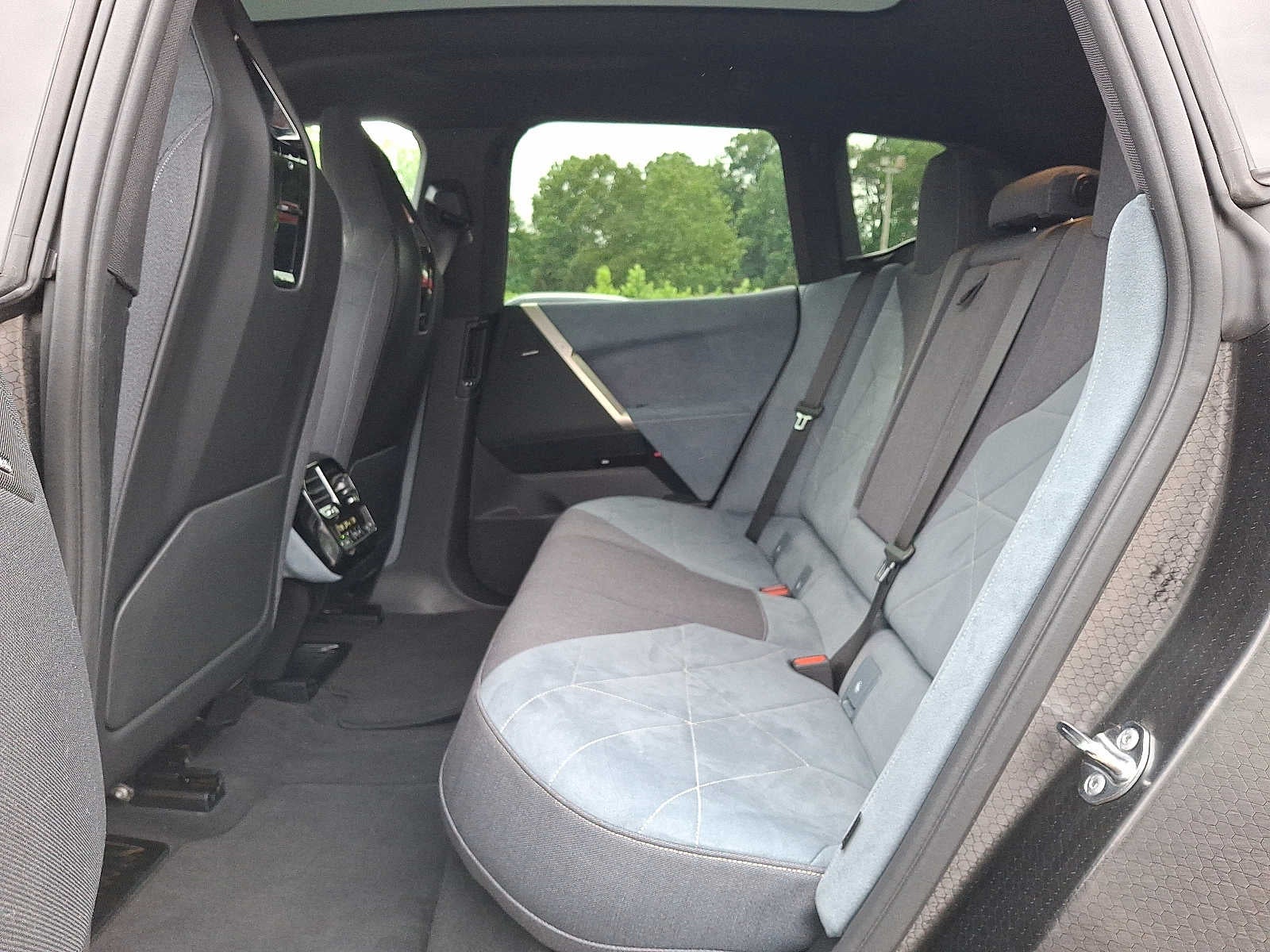 2025 BMW iX xDrive50 Sports Activity Vehicle