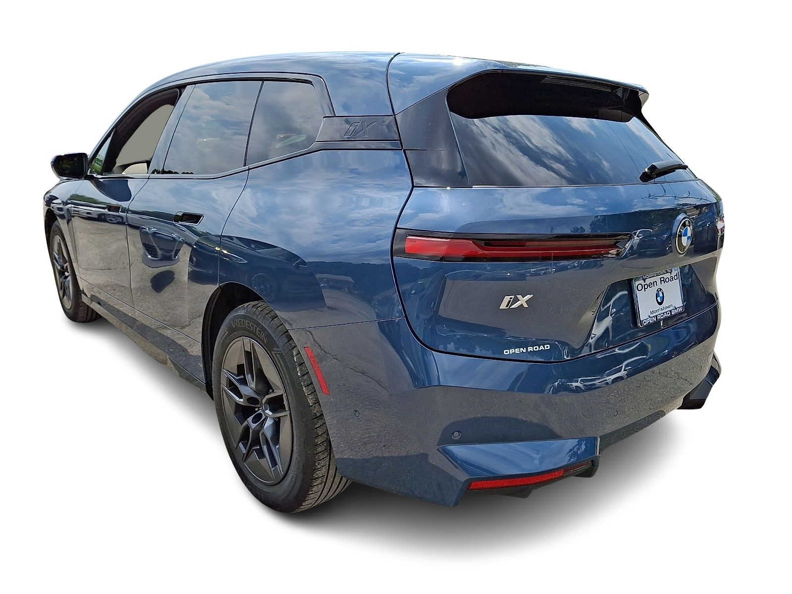 2026 BMW iX xDrive45 Sports Activity Vehicle