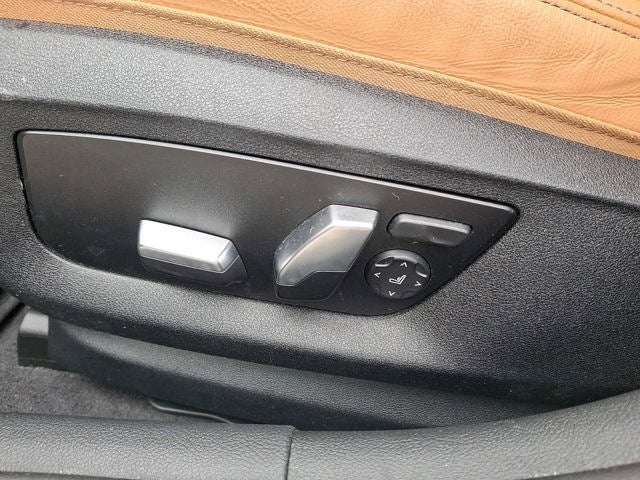 2023 BMW 5 Series 530i - Photo 40