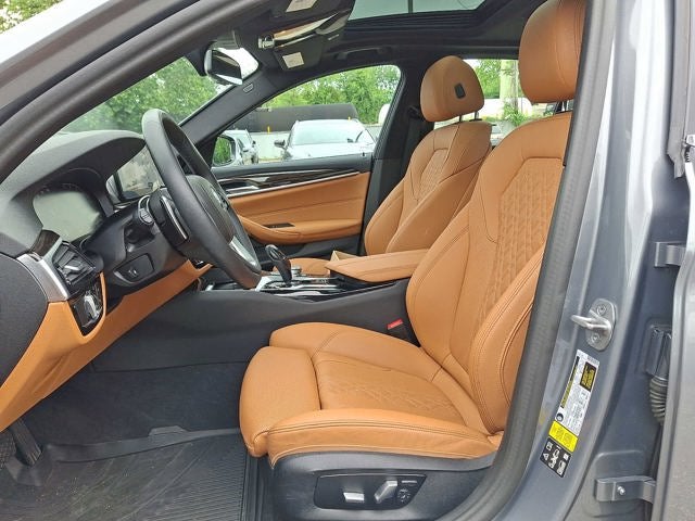 2023 BMW 5 Series 530i - Photo 39
